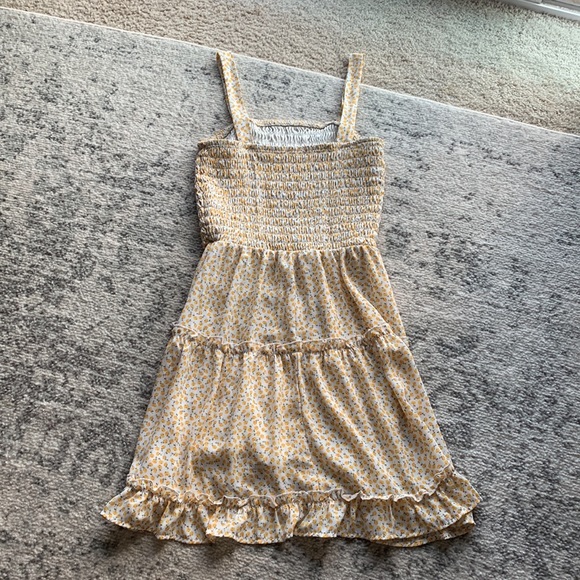 Sienna Sky floral dress - Picture 5 of 6